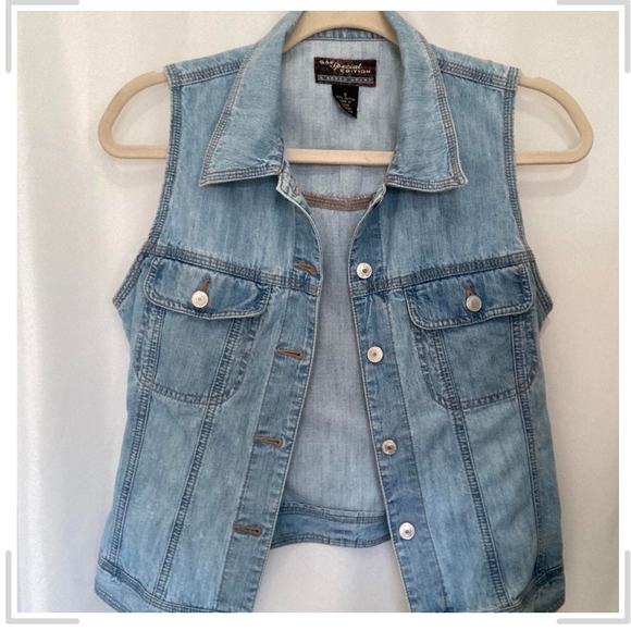 Pre-owned GAP Light Blue Denim Vest - Picture 2 of 7